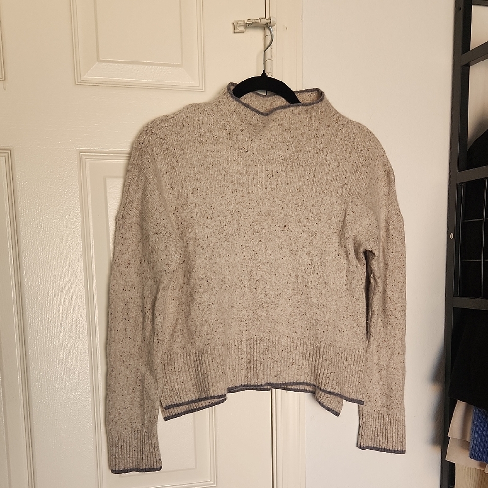 Kuhl Marino Wool Cream Cowl Neck Sweater Medium
